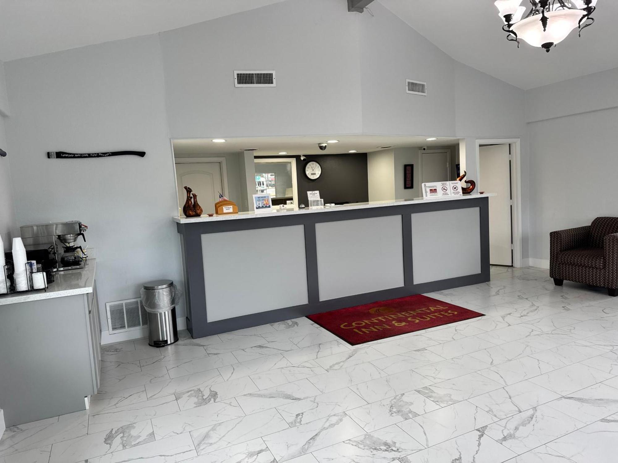 Continental Inn And Suites Nacogdoches Tx Sfa University Downtown Exteriér fotografie