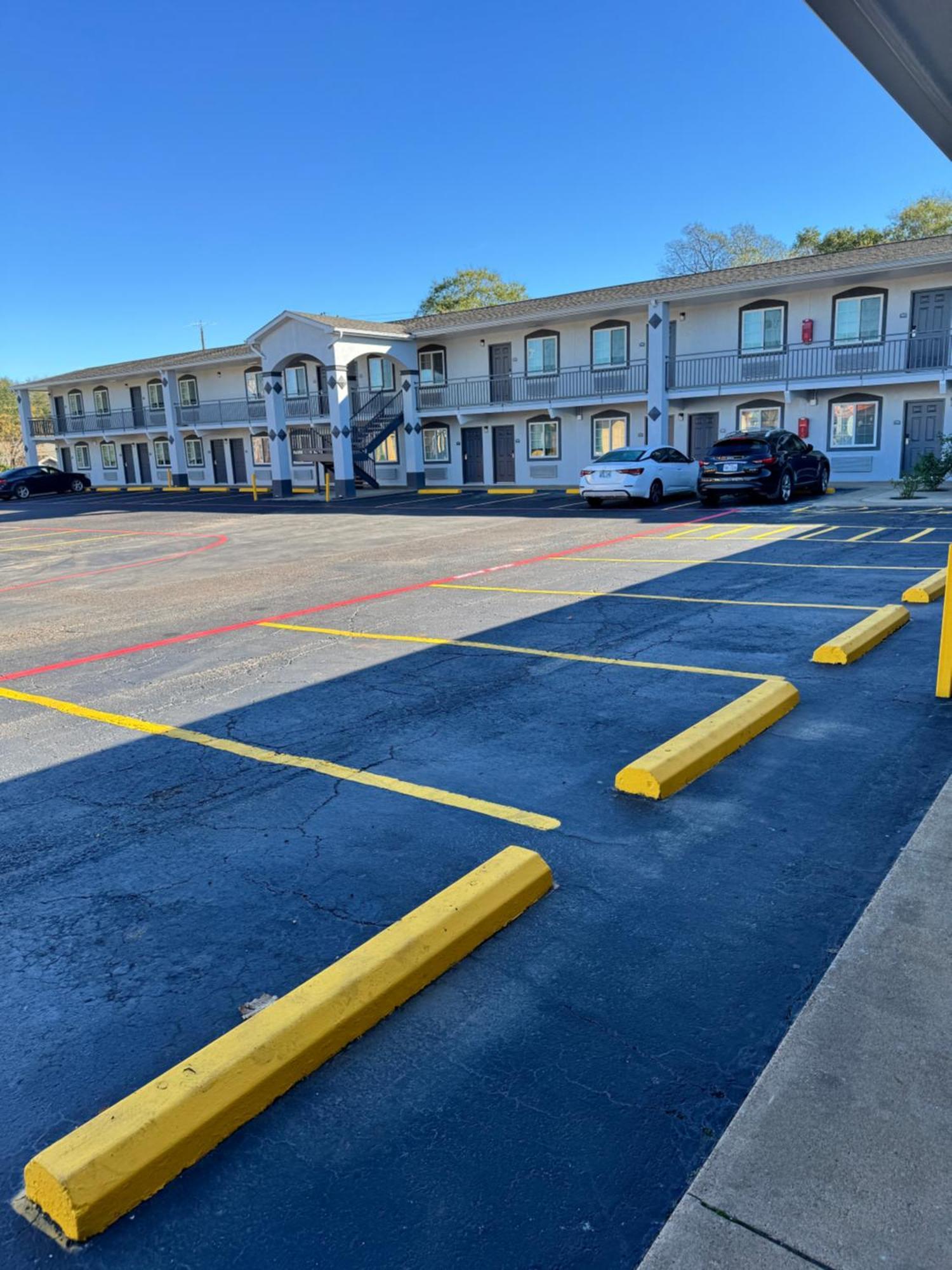 Continental Inn And Suites Nacogdoches Tx Sfa University Downtown Exteriér fotografie